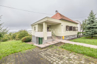 Zagreb, Perjavica, obiteljska kuća NKP 140 m2 na zemljištu 830 m2