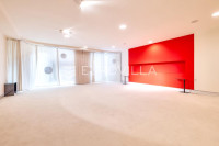 Zagreb, Radnička cesta, poslovni prostor 198 m2 unutar poslovne zone