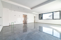 Zagreb, Šalata, novoizgrađena obiteljska vila 250 m² s liftom i krovno