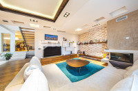 Zagreb, Gornje Prekrižje, ekskluzivna obiteljska vila 376 m² na zemlji
