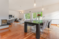 Zagreb, Šestine, luksuzna villa s prostranim parkom, šumom i bazenom