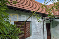 Zagreb-Sesvete kuća 284m2 s okućnicom od 5690m2 atraktivna lokacija