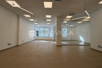 Zagreb, Sigečica, poslovni prostor 135 m² na 1. katu poslovne zgrade