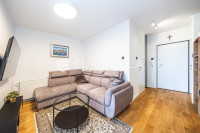 Zagreb, Siget, moderan trosoban stan 50 m2