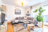 Zagreb, Špansko, predivan četverosoban dvoetažan stan površine 125,77