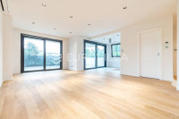 Zagreb, Srebrnjak, luksuzan stan u modernoj vili 157 m²