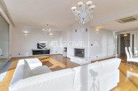 Zagreb, Srebrnjak, predivan četverosobni stan s velikim vrtom i  2 gar