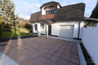 Zagreb - Stenjevec - kuća za najam (240 m2) sa garažom i velikim vrtom