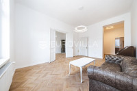 Zagreb, Svačićev trg, funkcionalan ured 100 m²