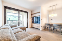 Zagreb, Trešnjevka, namješten četverosoban stan 85 m², garažno parkirn
