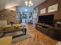 Zagreb-Trešnjevka, Sokolgradska, 4-sobni stan 103m2+šupa, namješten