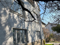 Zagreb, Vrapče, PRILIKA, samostojeća kuća 310m2 na zemljištu od 710m2