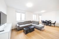 Zagreb, Vukomerec, Prvi najam, trosoban stan 81 m² garaža