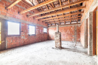 Zagreb, Žitnjak- Radnička cesta: Kuća za adaptaciju, NKP 117 m2