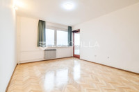 Zaprešić, centar, funkcionalan dvosoban stan, 60 m²