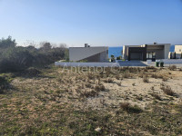 ZATON (NIN) - zemljišta sa građevinskom dozvolom 621 m2 i 616m2 drugi