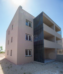 ZATON, novogradnja, 10 stambenih jedinica, 74-86 m2!