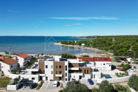 ZATON - trosobni luksuzni penthouse s privatnim jacuzzijem od 231,80 m