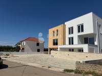 ZATON-TROSOBNI STAN-NOVOGRADNJA DVOETAŽNI