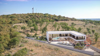 Zemljište 800 m2+ projekt od 400 m2, prekrasna vila sa bazenom, Istra