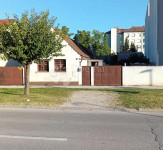 Zemljište s dvije kuće u centru Varaždina