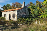 Zemljište s malom kućicom za adaptaciju - Novalja - Dabovi stani