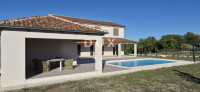 Zemunik Donji, vila s bazenom, 187 m²