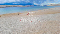 ZRĆE, uz plažu, 134.000 m2 SA IZVOROM VODE !!!
