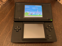 Nintendo DS Lite - 100+ igara - R4 kartica + 8GB mSD