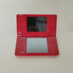 Nintendo DSi crveni (modificiran)