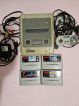 Super Nintendo SNES + 4 igre