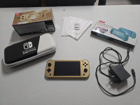 Switch Lite Hyrule Limited Edition + Oprema + SD kartica