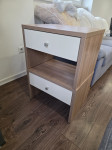 Noćni ormarići 2 komada
