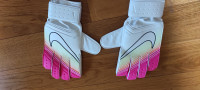 prodajem golmanske rukavice nike, vel. 11