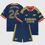 Dječji gostujući dres Arsenal Champions (veličina 26/27).