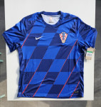 Dres nogometne reprezentacije Hrvatske, Euro 2024, veličina XL