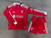 LIVERPOOL dječji dres komplet dugih rukava i hlačice