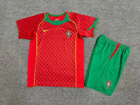 Portugal dječji retro komplet dres i hlačice sezona 2004.