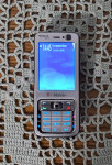 Legendarna Nokia N73 u odličnom stanju, baterija drži 3-4 dana.