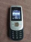 Nokia 2220 Slide,097-098-099 mreže,sa punjačem --siva