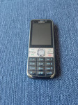 Nokia C5-00,091/092 mreže,sa punjačem--baterija odlična