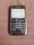 Nokia E71, sve mreže,ispravna,sa punjačem