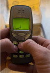Nokia 3210 siva sve mreze