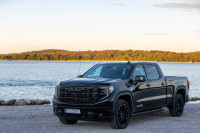 GMC Sierra 1500 Denali CrewCab 4WD ALL BLACK automatik