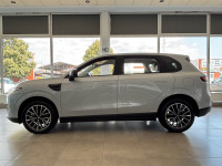 LEAPMOTOR B10 DESIGN PHEV 215KS