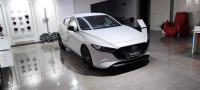 Mazda 3 G150 2024 2.0 l E SKYACTIV G 150 HOMURA