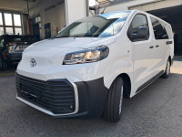 TOYOTA PROACE 2025. 9 sjedala SHUTTLE JAMSTVO 10 g. ili 200.000 km