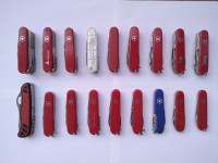 VICTORINOX ŠVICARSKI VOJNI NOŽEVI