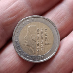 2 eura sa likom kraljice Beatrix 2000. godina