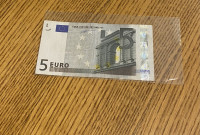 Novčanu 5 eura serije U tiskanu 2002 godine u Francuskoj